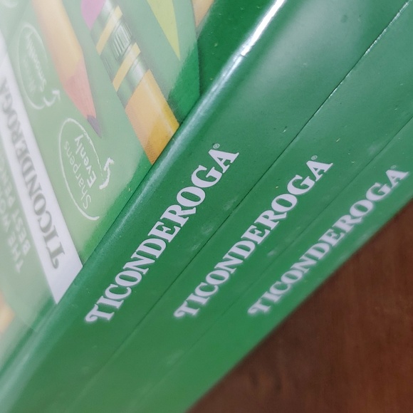 Ticonderoga Pencils Wood-Cased Graphite #2 HB Soft Pre-Sharpened Yellow 72 Count - Picture 2 of 2